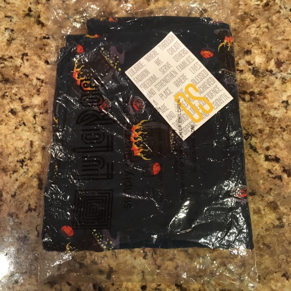 Lularoe Halloween Leggings Witch Cauldrons Teal OS
